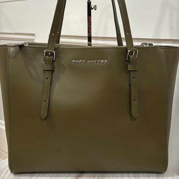 Marc Jacobs Large The Commuter Leather Tri-Compartment Tote Bag EUC - Picture 5 of 17